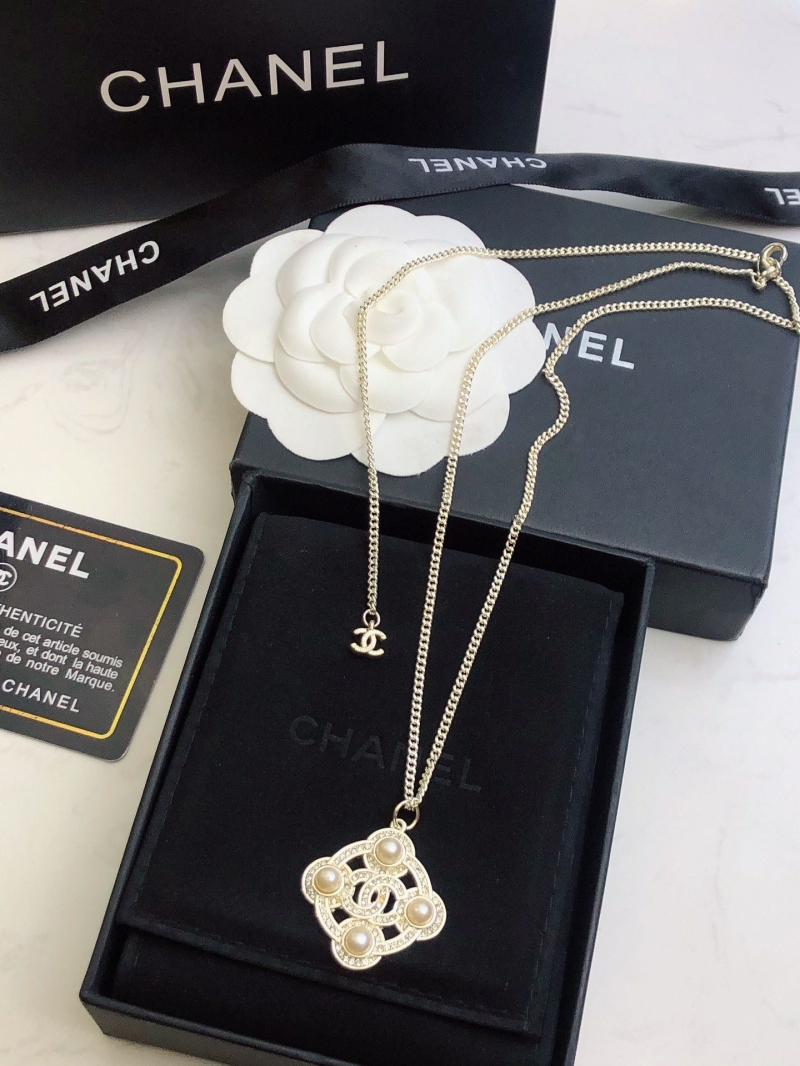 Chanel Necklaces